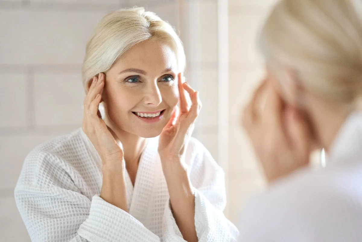 Age Gracefully: Anti-Aging Tips for Youthful and Vibrant Skin