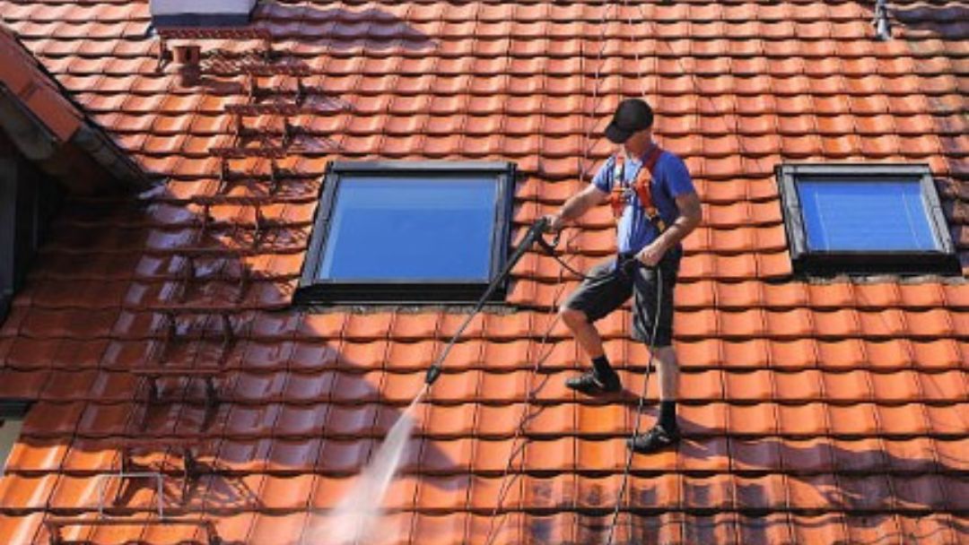 What Types Of Commercial Roofing Services Does Windward Roofing Offer